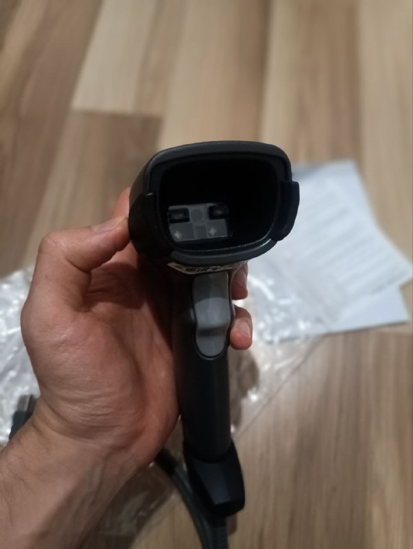 Проводной сканер штрих кодов Zebra Symbol DS2208 2