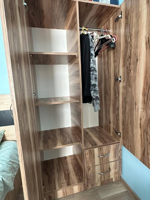 Шкаф, стул, стол 2