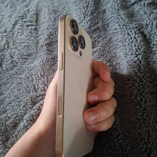 iPhone 16 Pro 256 ГБ