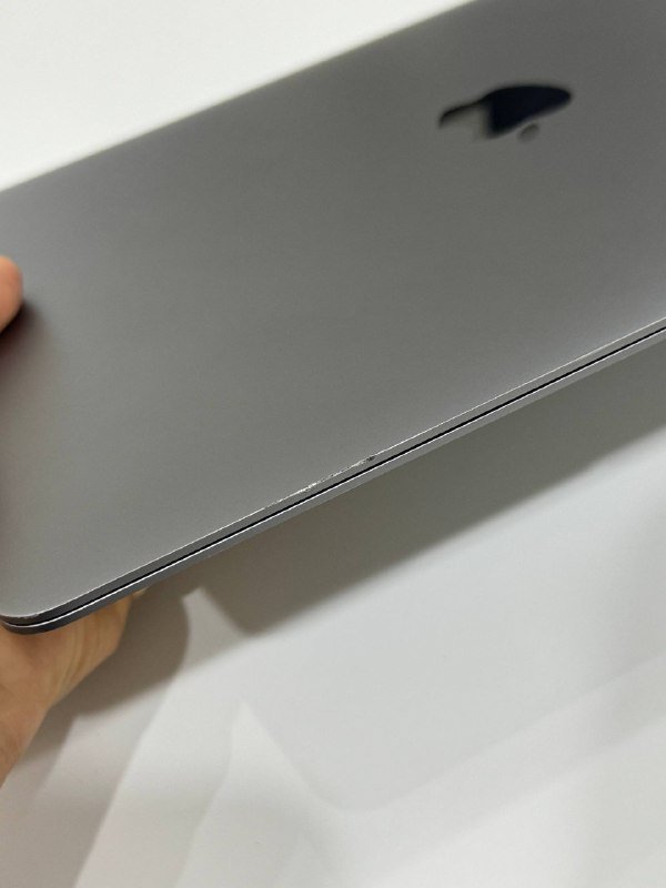 MacBook Air M1 8/256 3