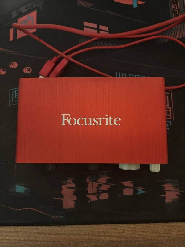Динамический микрофон Fifine AM8, аудиокарта Scarlett Focusrite 2i2, кронштейн 2