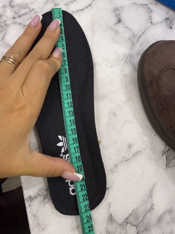 Новые кроссовки Adidas 36 размер 4