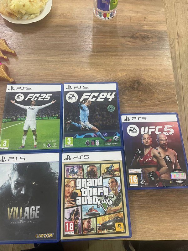 Игры PS5 FC25, FC24, Resident Evil Village, UFC 5, GTA V