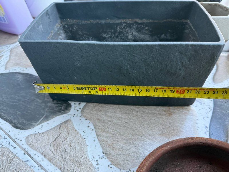 Кашпо и горшки разных размеров и материалов 2