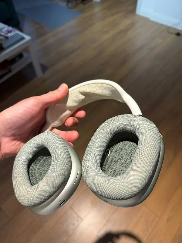 AirPods Max 1