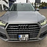 Audi Q7 2018 1