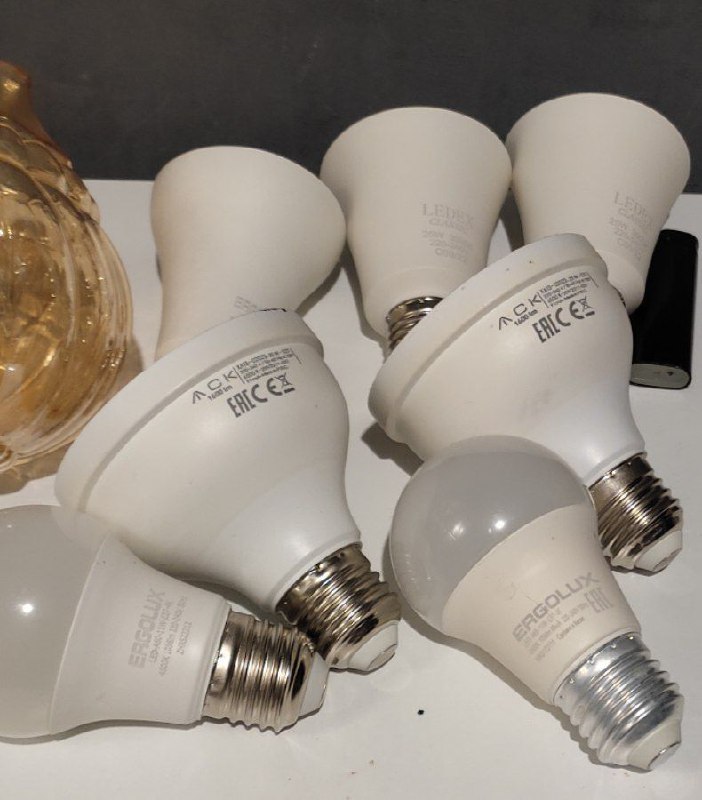 Бокс 80*80*180, Лампа 210 watt, Розетка программируемая, Мешки новые, Лампочки 9