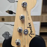 Бас-гитара Fender Standard Jazz Bass 1
