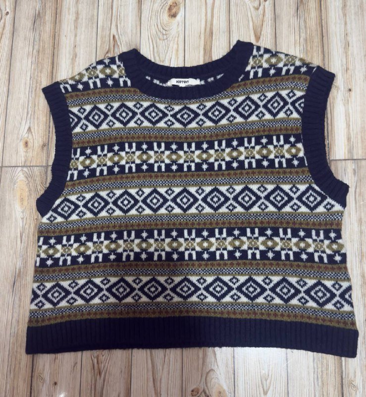 Жилетка вязаная этническая классическая