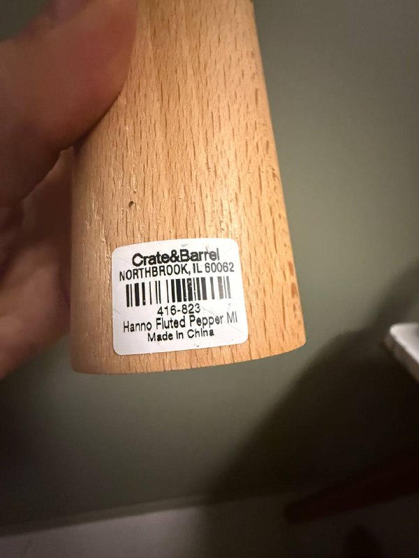 Набор мельниц для соли и перца Crate and Barrel 4