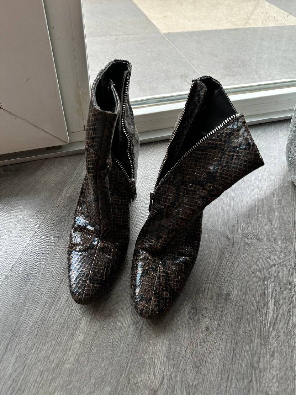 Сапожки Zara 2