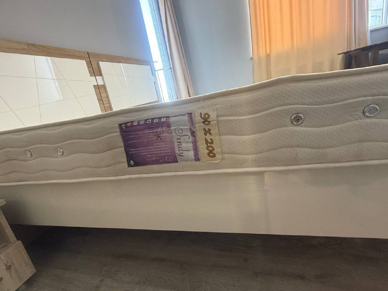 Две односпальные кровати с матрасами 3