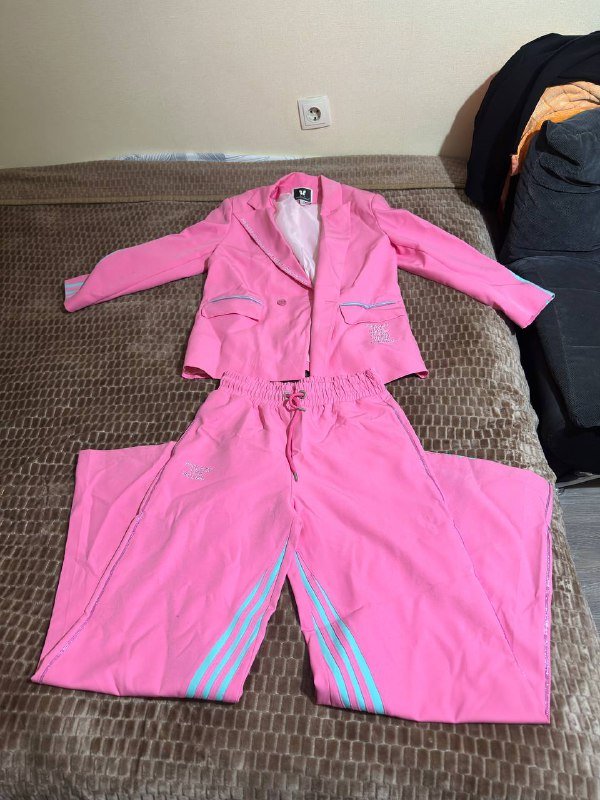 спортивный розовый костюм, платье розовое, балетки 36 размера