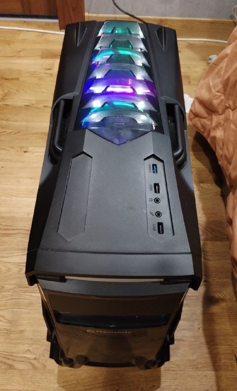 ПК с монитором, клавиатурой и мышью AMD Ryzen 5 2600 GTX 1060 16GB