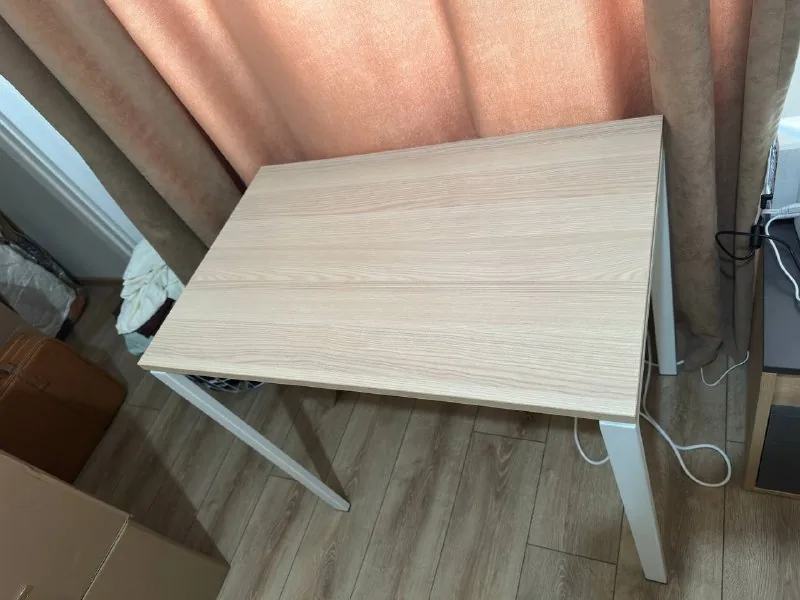 Стол