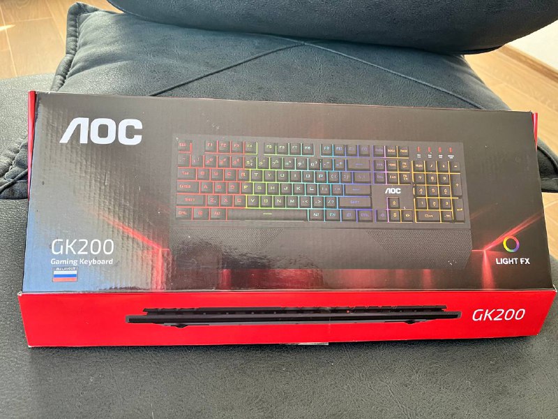 Стол компьютерный/рабочий, Клавиатура, Кольцевая лампа 3