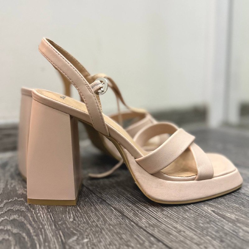 босоножки 37 размера 3