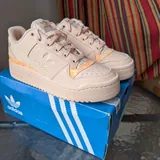ქალის Adidas Forum Bold-ის კედები 1