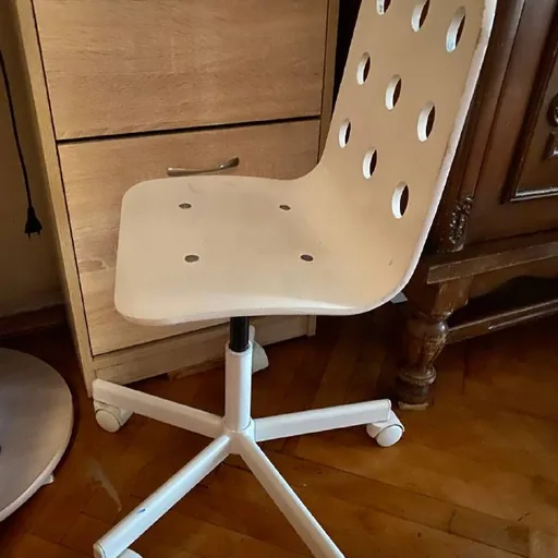 Детский письменный стул IKEA JULES