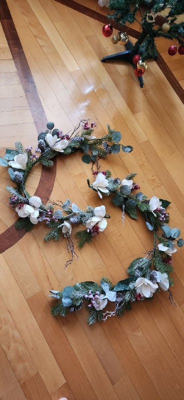 Брюки, треники Oysho, платье для беременных, новогодние гирлянды, носок, дискошар 4