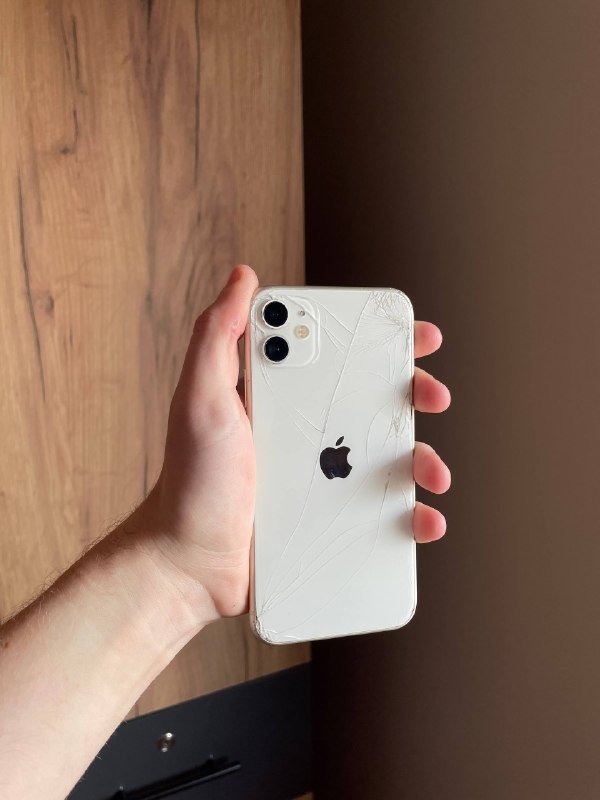 iPhone 11 64GB