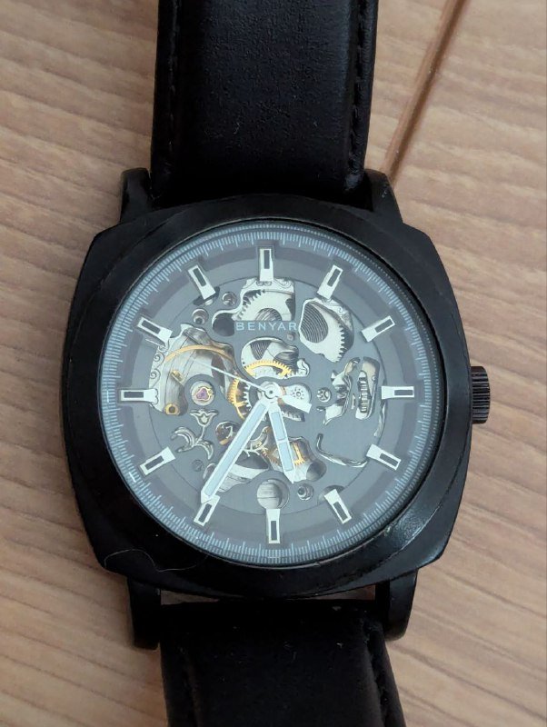 Механические наручные часы-скелетоны Benyar