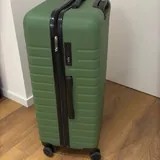Чемодан большой L 2