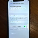 iPhone XR 3
