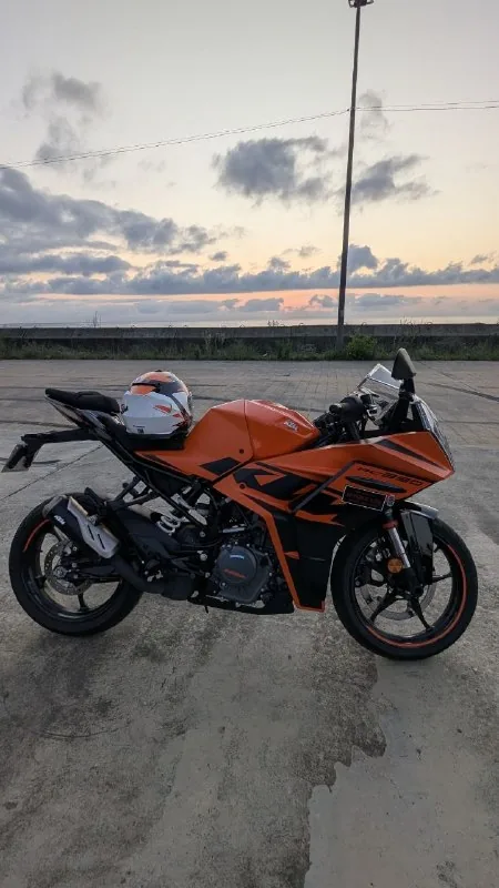 KTM RC 390 1