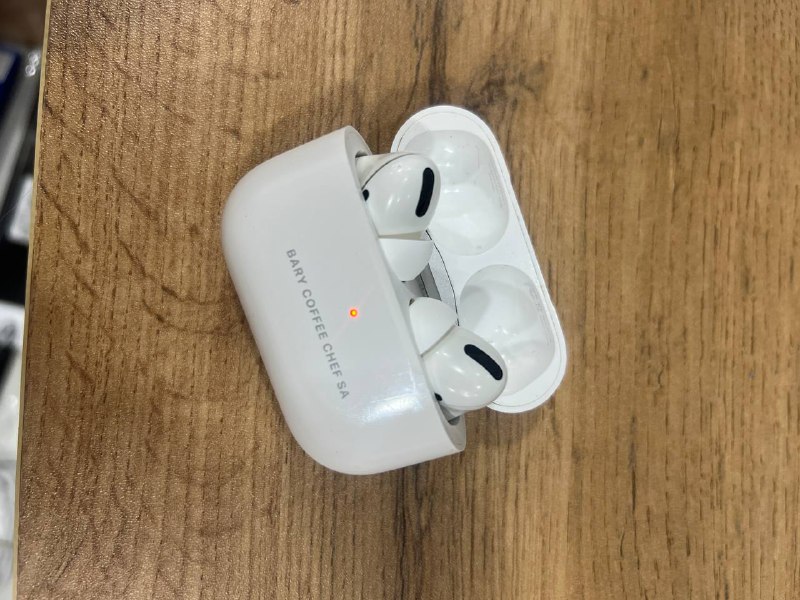 AirPods 1 поколения с гравировкой