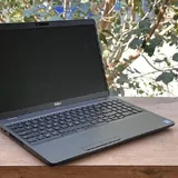 Dell 5500 ноутбук 1