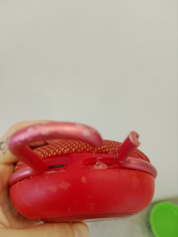 JBL Clip 3 портативная колонка 5