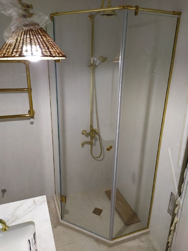 Индивидуальные душевые кабины 2