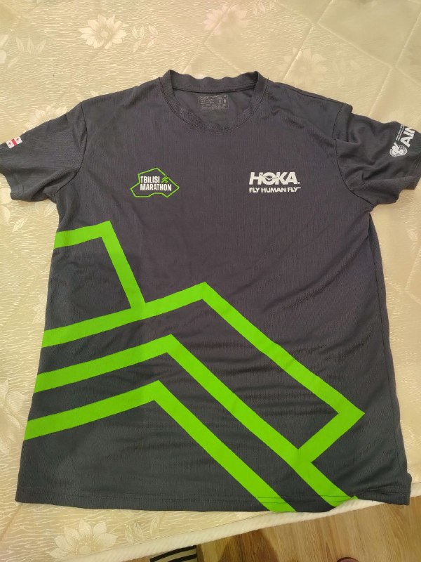 Спортивные беговые майки, шорты с тайтсами 3