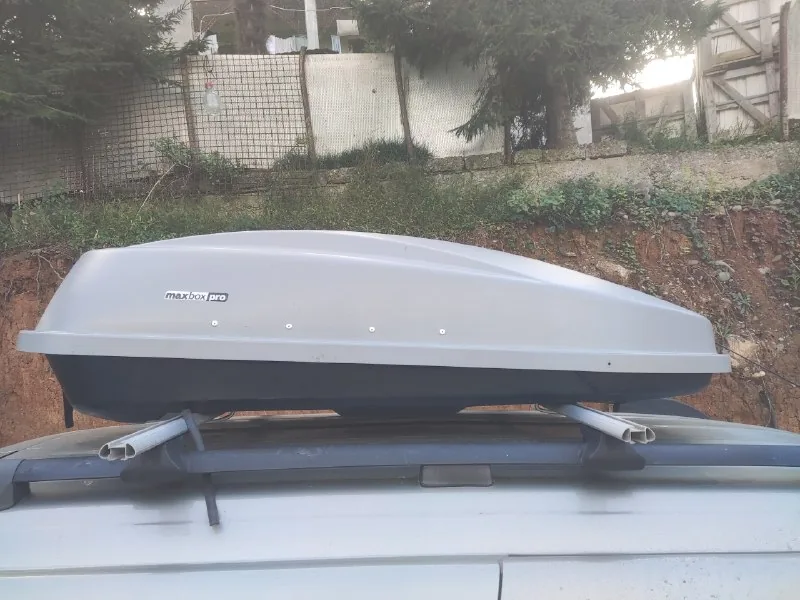 Автобокс на крышу Maxbox 460 1