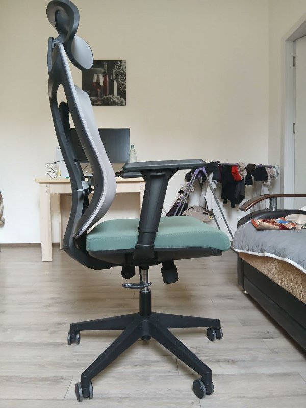 Эргономическое кресло 2