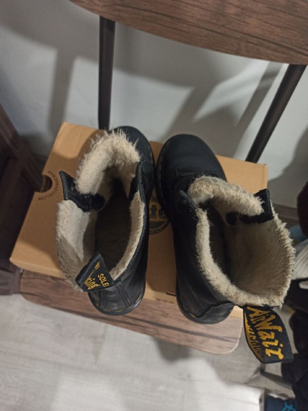 Dr Martens зимние ботинки оригинал, р. 39 5
