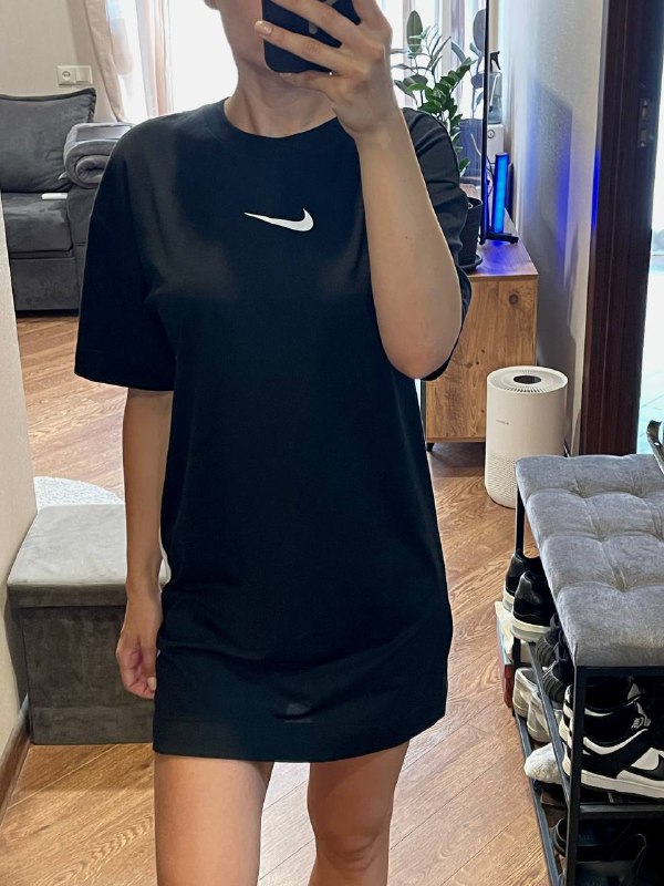 Платье Nike 4