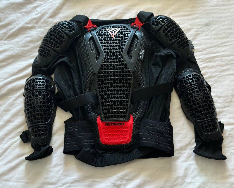 Защита мотоциклетная размер L новая 5