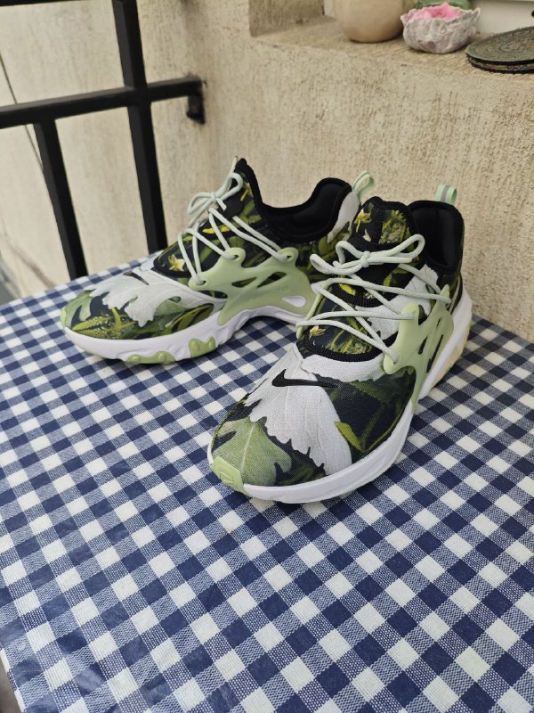 Мужские беговые кроссовки Nike React Presto 12 US 1