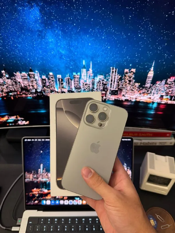 iPhone 16 Pro Sim + eSIM 1