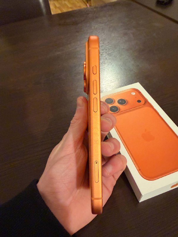 iPhone 17 Pro 256 ГБ Cosmic Orange с SIM и eSIM 8