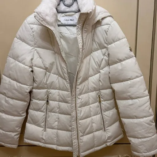 Куртки Levi’s и Calvin Klein