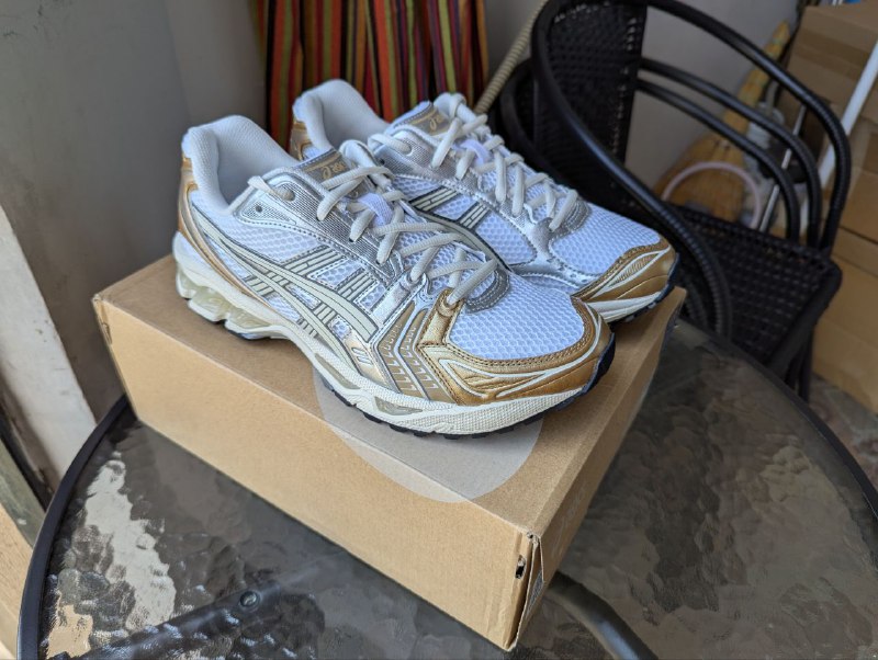Кроссовки ASICS GEL-KAYANO 14 новые