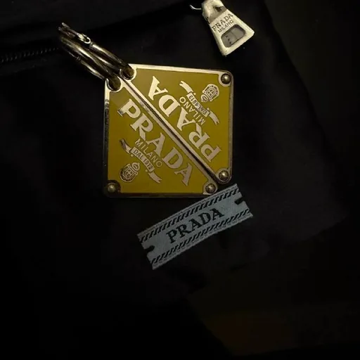 Серьги Prada Symbol