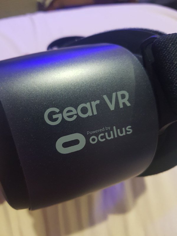 Oculus Gear VR 2
