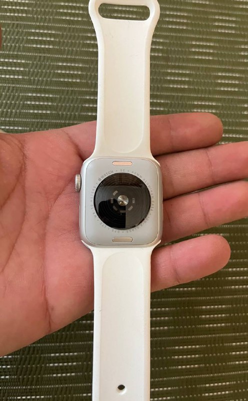 Apple Watch SE 40 2 поколения 3