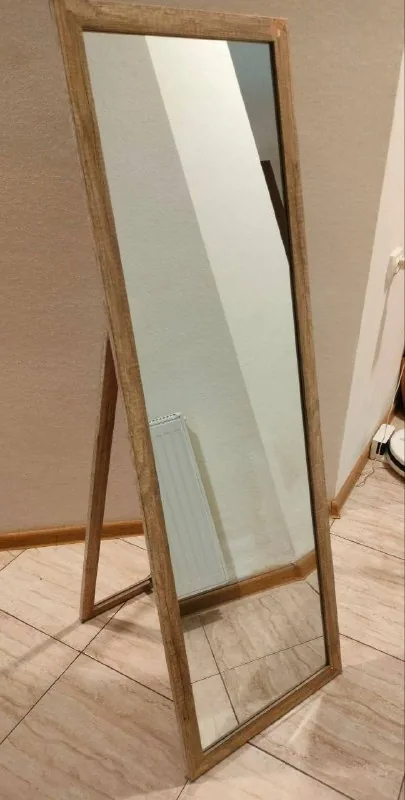 Зеркало напольное
