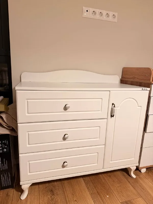 Pierre Cardin chest of drawers 1