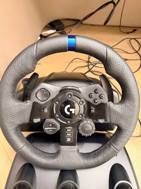 Руль Logitech G923